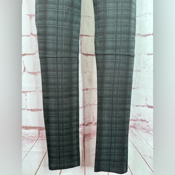 ANTHRO x SANCTUARY 25” waist Grey and Black Plaid Grease Legging pant Size Small - Picture 9 of 14